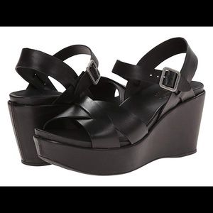 LIKE NEW Kork-ease wedges